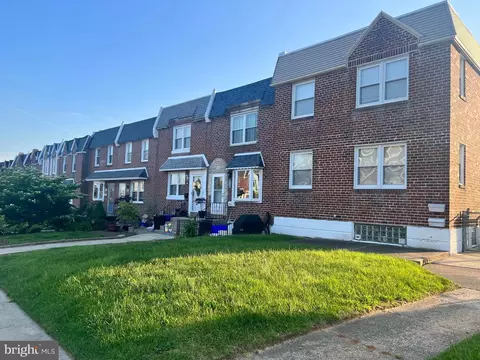 9030 Wesleyan Rd, Philadelphia, PA 19136