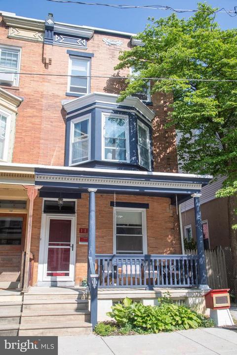 113 W Gorgas Ln, Philadelphia, PA 19119