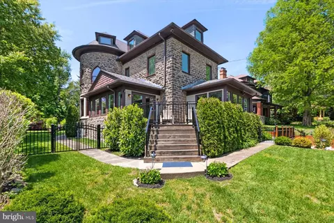 139 Pelham Rd, Philadelphia, PA 19119