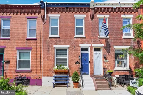 872 N Bailey St, Philadelphia, PA 19130