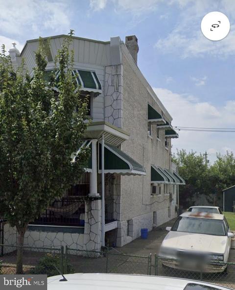 106 W Gale St, Philadelphia, PA 19120