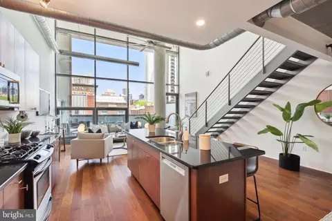 1352 South St #312, Philadelphia, PA 19147