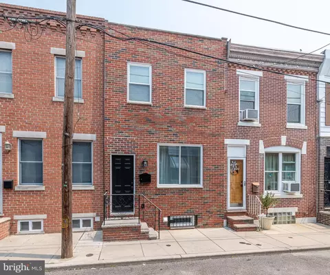 219 Daly St, Philadelphia, PA 19148