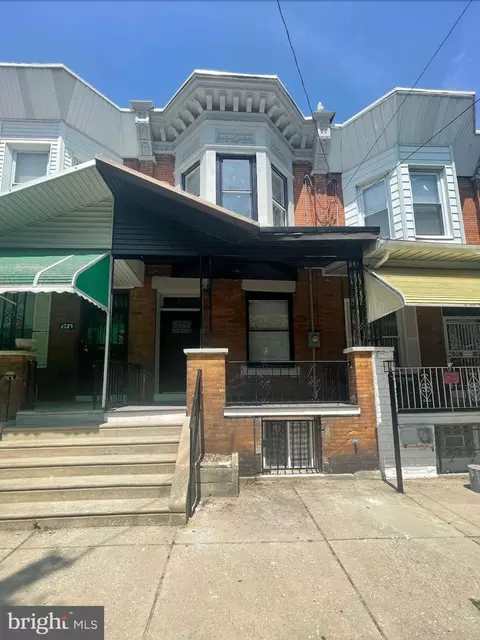 2525 W Cumberland St, Philadelphia, PA 19132