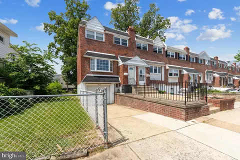 12628 Biscayne Dr, Philadelphia, PA 19154