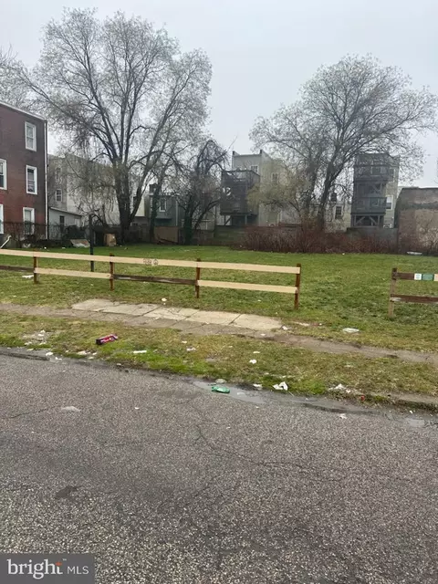1942 N 19th St, Philadelphia, PA 19121