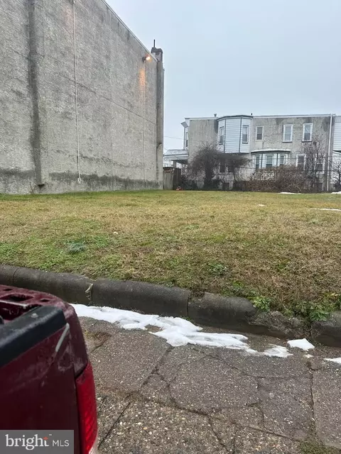 3433 N 21st St, Philadelphia, PA 19140