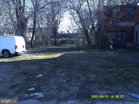 4019 Nice St, Philadelphia, PA 19140