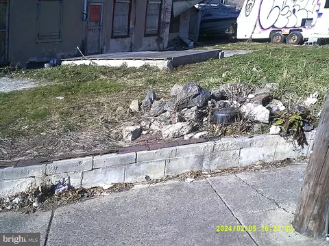 4410 Waln St, Philadelphia, PA 19124
