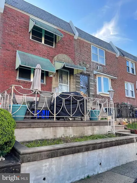 3938 Elsinore St, Philadelphia, PA 19124
