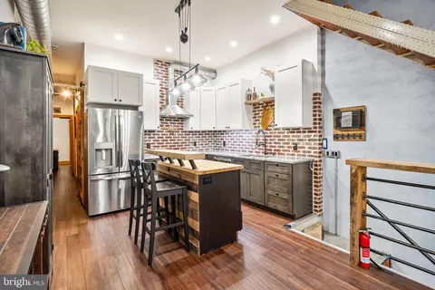 14 E Jefferson St, Philadelphia, PA 19125