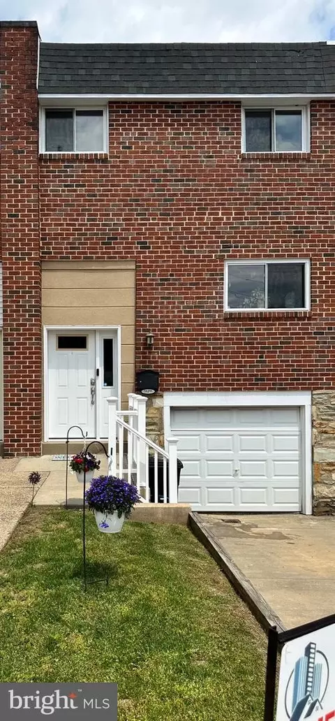 3589 Nottingham Ln, Philadelphia, PA 19114