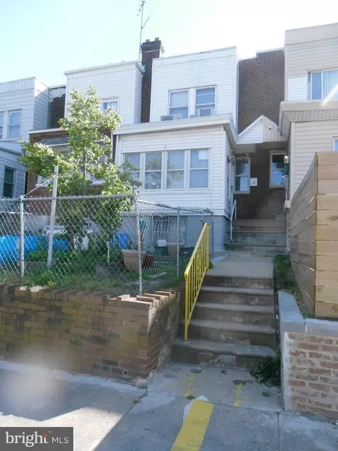 2246 S 66th St, Philadelphia, PA 19142