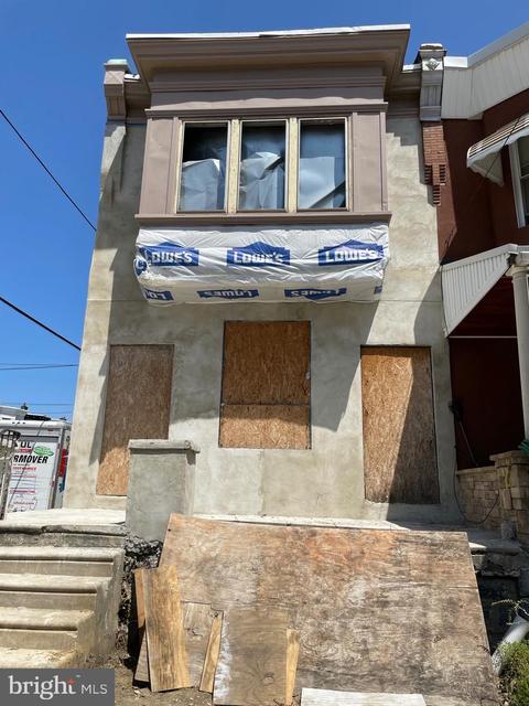 5555 Media St, Philadelphia, PA 19131