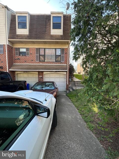9373 Neil Rd #A, Philadelphia, PA 19115