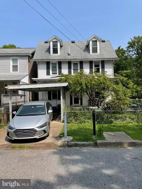 8034 Jackson St, Philadelphia, PA 19136