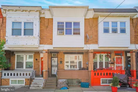 2207 S Bonsall St, Philadelphia, PA 19145