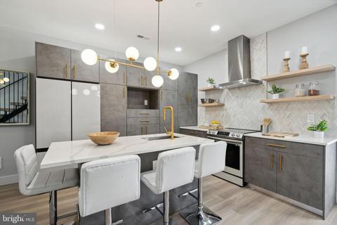 1624 W Seybert St, Philadelphia, PA 19121