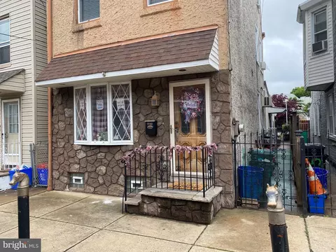 2743 Ash St, Philadelphia, PA 19137