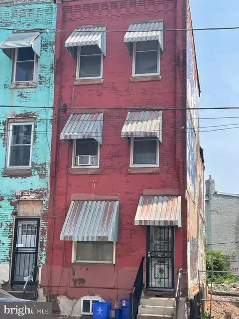 2734 W Glenwood Ave, Philadelphia, PA 19121