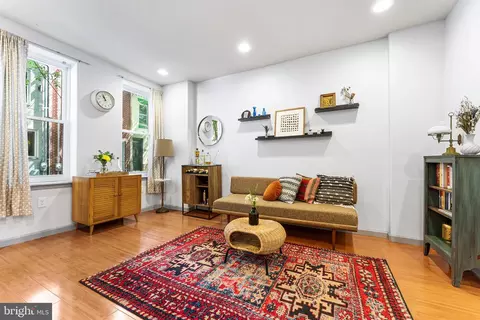 2238 Gerritt St, Philadelphia, PA 19146