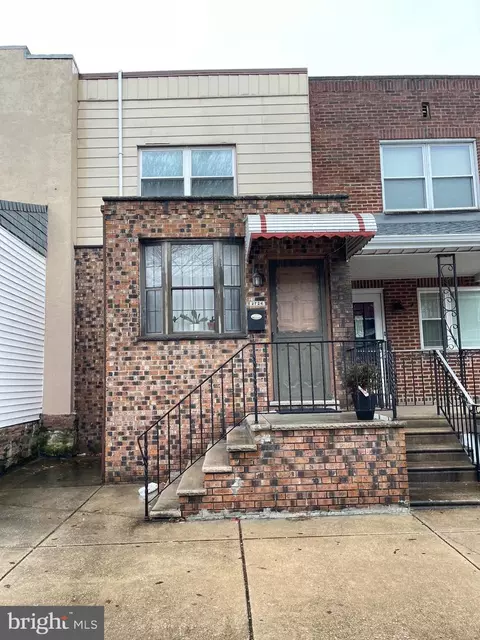 2726 S Darien St, Philadelphia, PA 19148