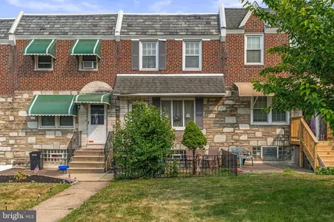 6413 Hawthorne St, Philadelphia, PA 19149