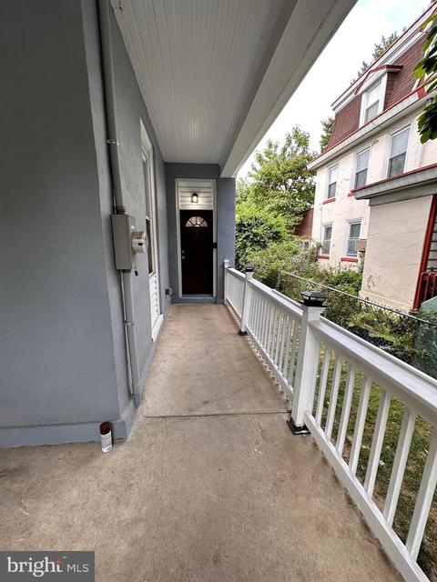 4939 Royal St, Philadelphia, PA 19144