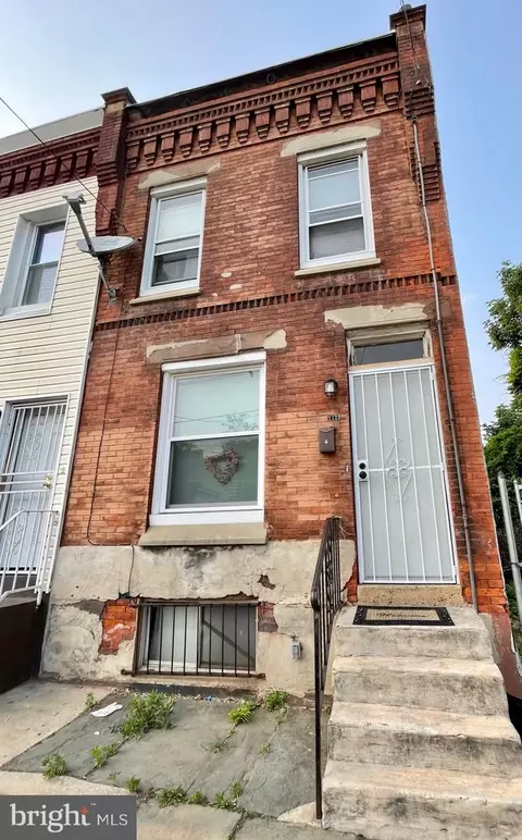 1123 W Oakdale St, Philadelphia, PA 19133
