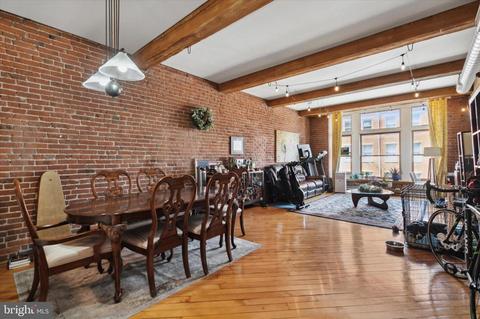 122 24 Chestnut St #401, Philadelphia, PA 19106