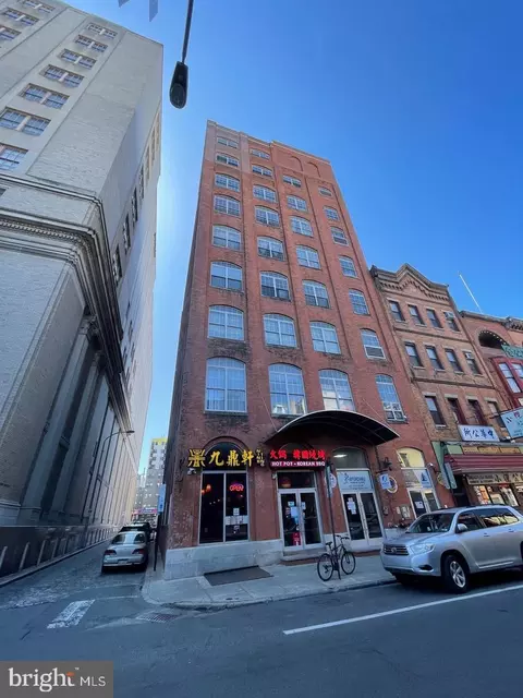 926 28 Race St #3B, Philadelphia, PA 19107
