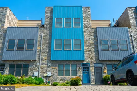 846 Northwestern Ave, Philadelphia, PA 19128