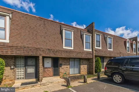 11803 Academy Rd #E11, Philadelphia, PA 19154
