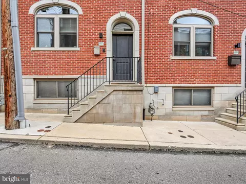4503 Smick St #A, Philadelphia, PA 19127