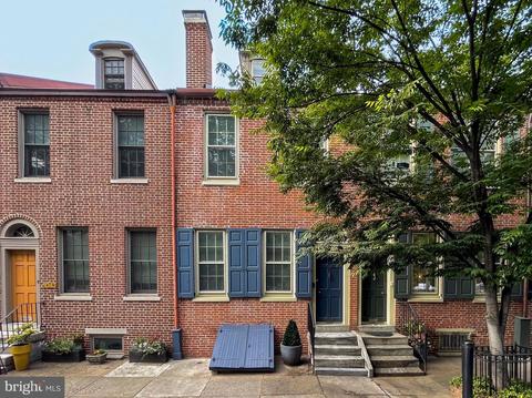 1041 Lombard St, Philadelphia, PA 19147