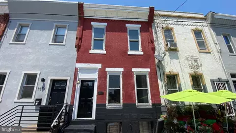 1817 Morris St, Philadelphia, PA 19145