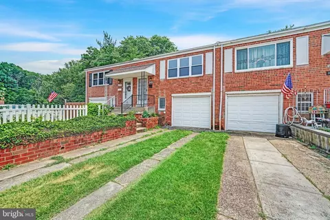 10797 Helmer Dr, Philadelphia, PA 19154