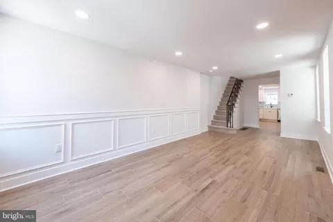 732 Morris St, Philadelphia, PA 19148