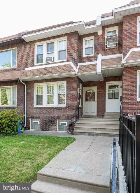 4114 Hellerman St, Philadelphia, PA 19135