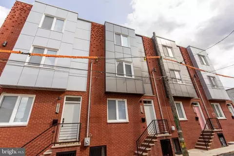2833 Coral St, Philadelphia, PA 19134