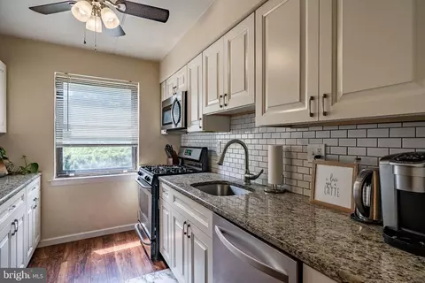 255 Shawmont Ave #10I3, Philadelphia, PA 19128