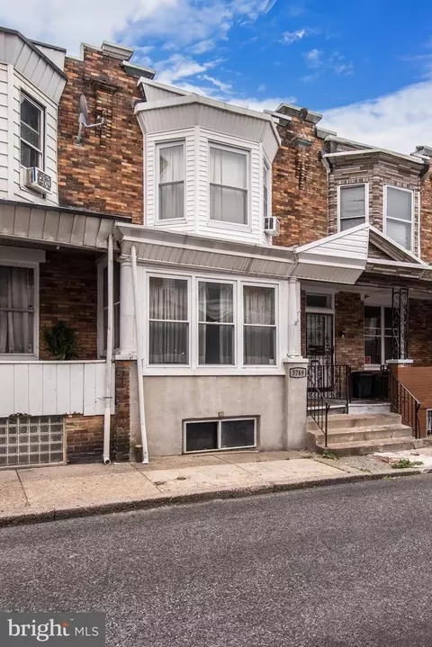 5749 Leonard St, Philadelphia, PA 19149