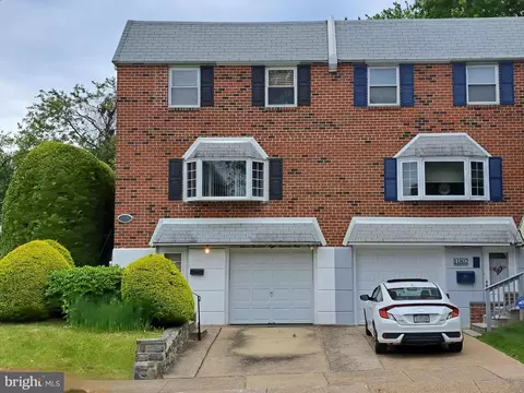11809 Dumont Rd, Philadelphia, PA 19116