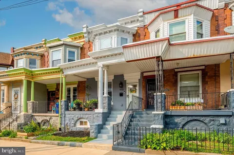 1113 S Divinity St, Philadelphia, PA 19143