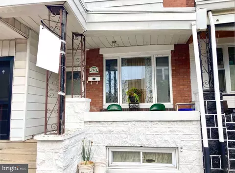 2423 S 3rd St, Philadelphia, PA 19148