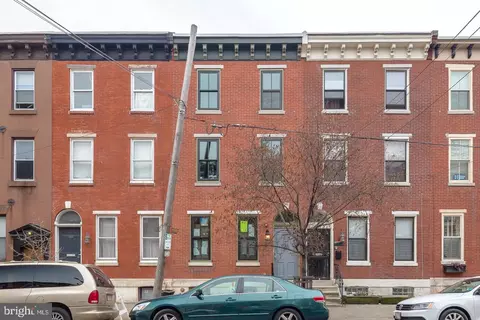 1530 Christian St, Philadelphia, PA 19146