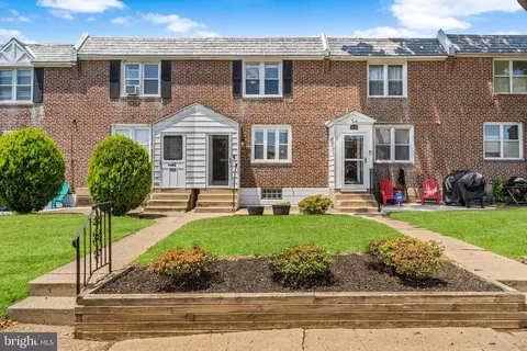 7621 Brentwood Rd, Philadelphia, PA 19151