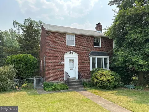 7713 Rockwell Ave, Philadelphia, PA 19111