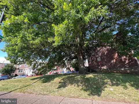 6219 Harbison Ave, Philadelphia, PA 19149