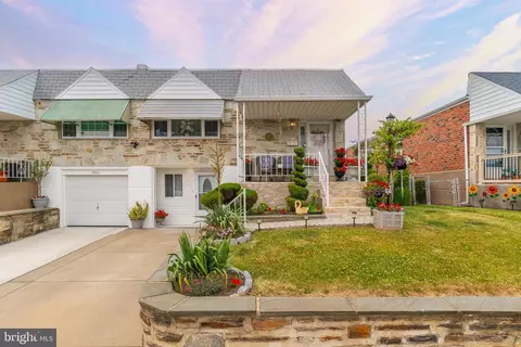 1957 President St, Philadelphia, PA 19115